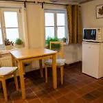 Fachwerkhotel Garni - Ferienhaeuser Vorhof Zur Hoelle Apartman Quedlinburg