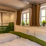 Fachwerkhotel Garni - Ferienhaeuser Vorhof Zur Hoelle Apartman 4*