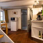 Fachwerkhotel Garni - Ferienhaeuser Vorhof Zur Hoelle Apartman Quedlinburg