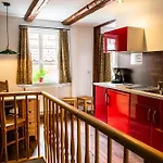 Fachwerkhotel Garni - Ferienhaeuser Vorhof Zur Hoelle 4*