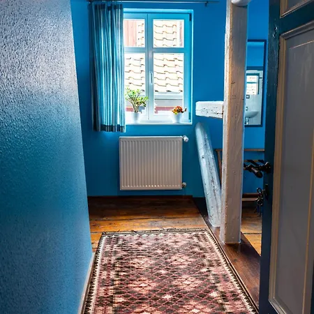 Fachwerkhotel Garni - Ferienhaeuser Vorhof Zur Hoelle 4* Quedlinburg