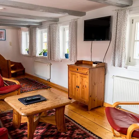 Daire Fachwerkhotel Garni - Ferienhaeuser Vorhof Zur Hoelle 4*