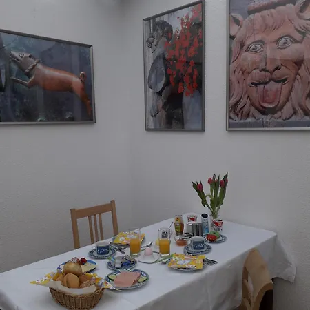 Appartement Fachwerkhotel Garni - Ferienhaeuser Vorhof Zur Hoelle Quedlinburg