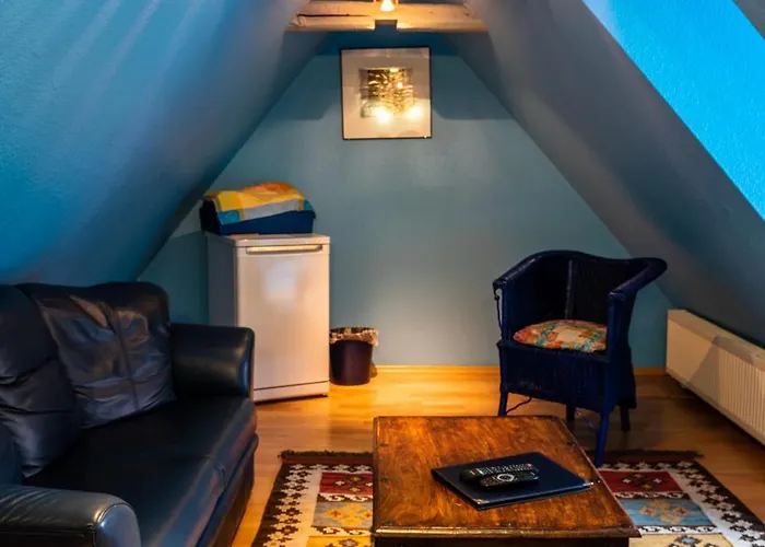 Fachwerkhotel Garni - Ferienhaeuser Vorhof Zur Hoelle