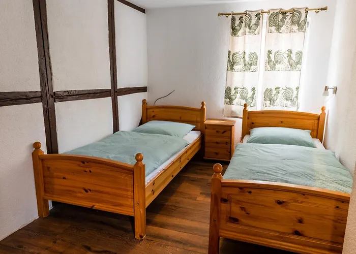 Lägenhet Fachwerkhotel Garni - Ferienhaeuser Vorhof Zur Hoelle 4*