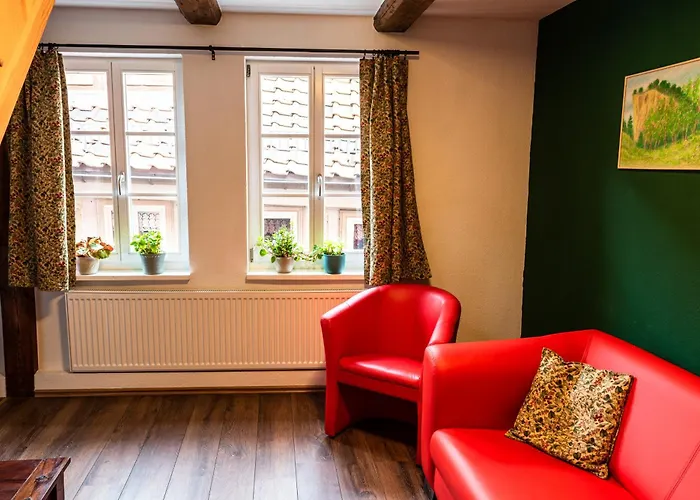 Fachwerkhotel Garni - Ferienhaeuser Vorhof Zur Hoelle Lägenhet Quedlinburg