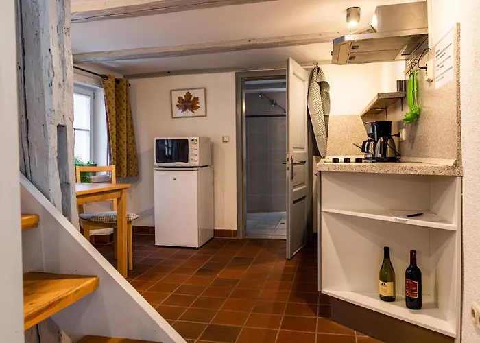 Fachwerkhotel Garni - Ferienhaeuser Vorhof Zur Hoelle Lägenhet Quedlinburg