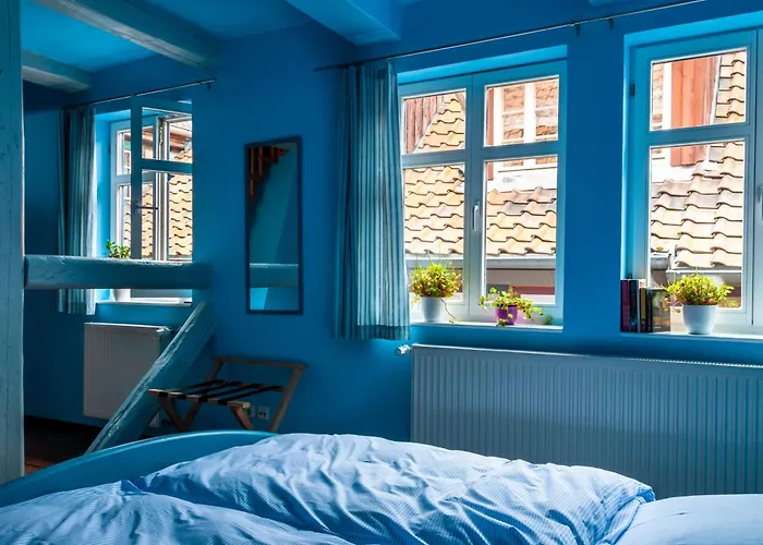 Daire Fachwerkhotel Garni - Ferienhaeuser Vorhof Zur Hoelle Quedlinburg