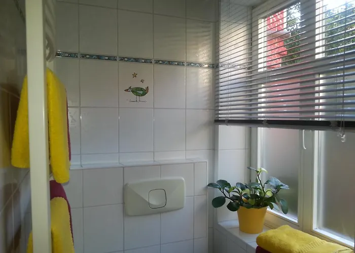 Fachwerkhotel Garni - Ferienhaeuser Vorhof Zur Hoelle Daire Quedlinburg